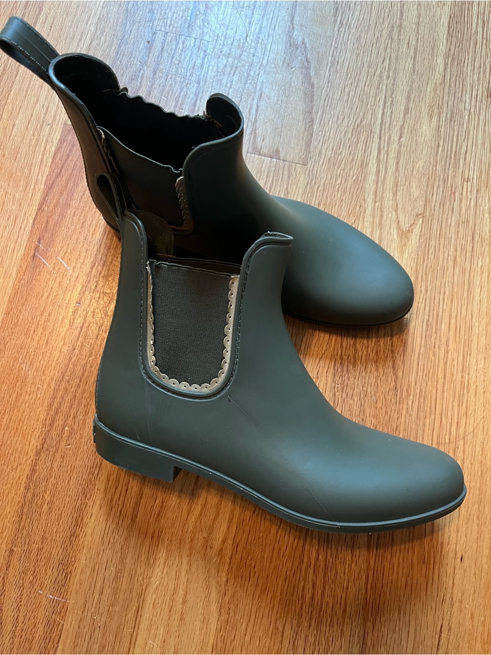 Jack Rogers Women’s Sallie Matte Olive Rain Boots Size 10